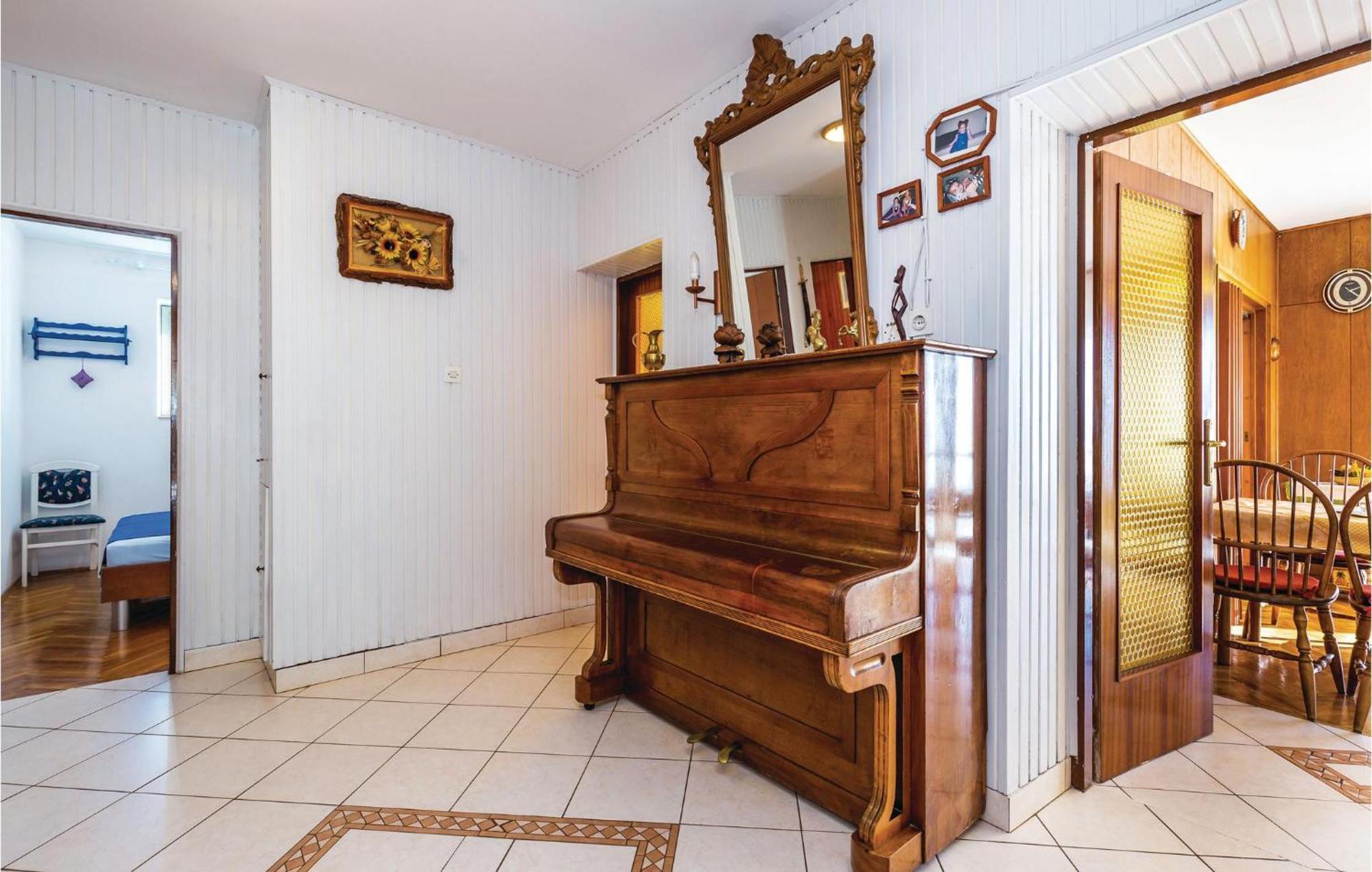 Nice Apartment In Senj With Ethernet Internet المظهر الخارجي الصورة